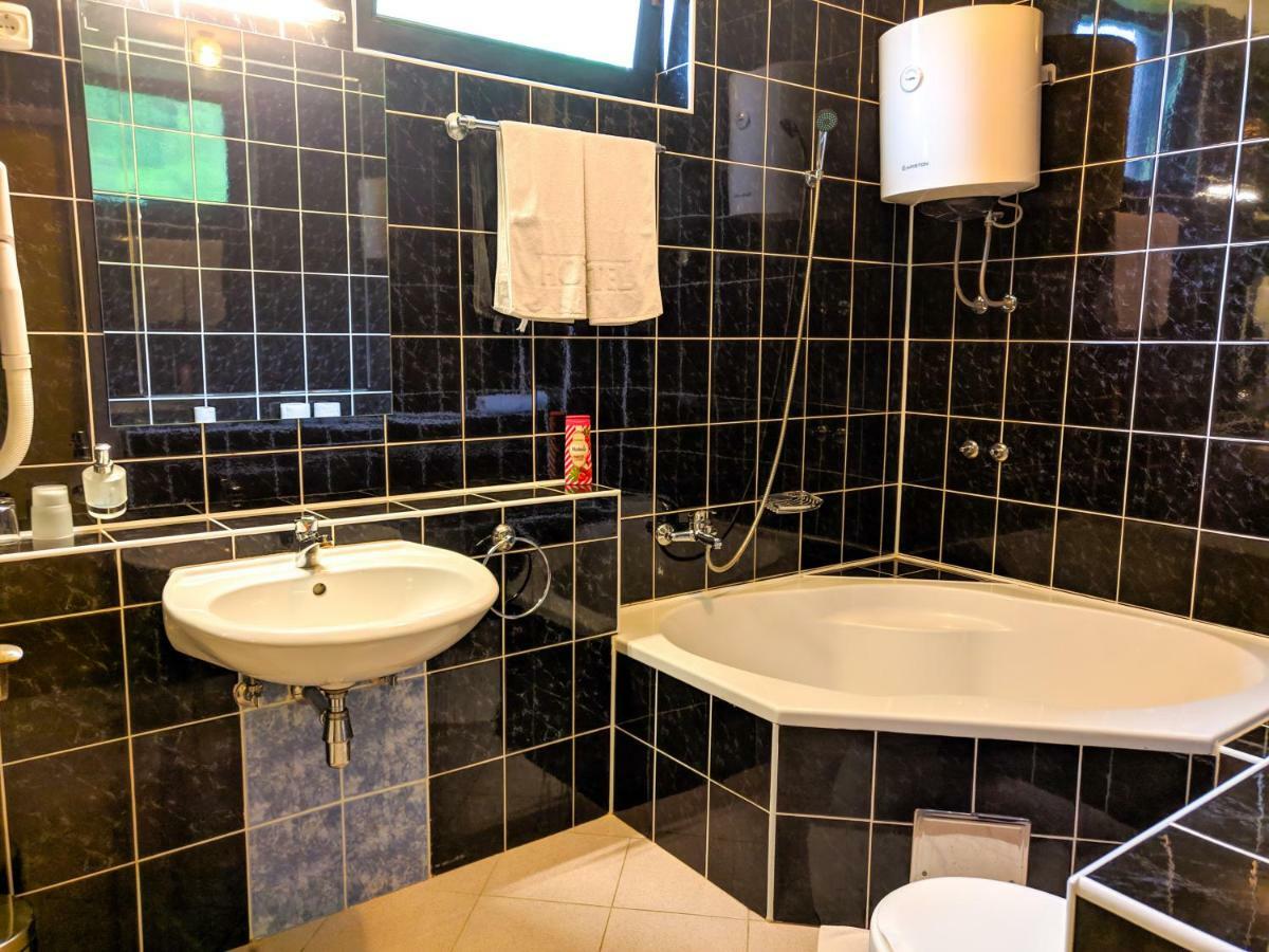 Motel Stecak Jajce Eksteriør bilde